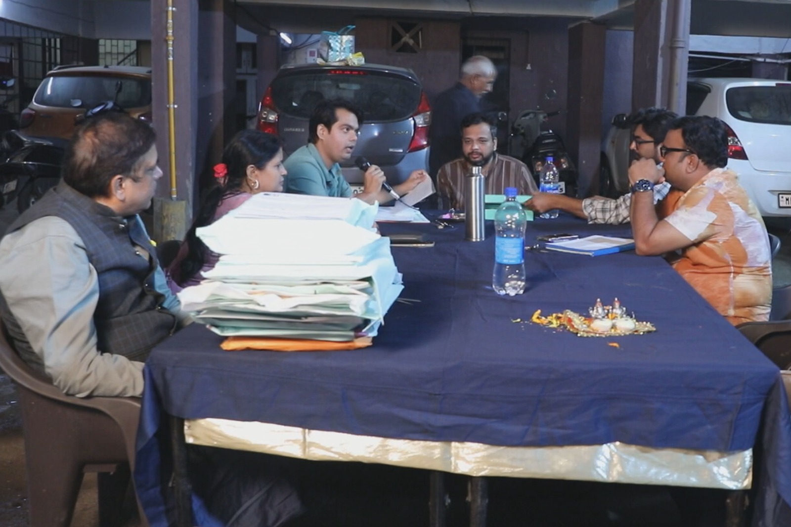 Society working session reviewing redevelopment documents